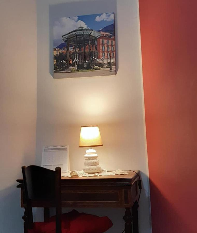 Апартаменти Casa Andrea Tra Napoli E Sorrento Кастелламмаре-ді-Стабія Екстер'єр фото
